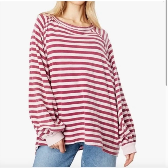 FREE PEOPLE MOVEMENT SHE’S EVERYTHING STRIPED TOP SZ S NWT - Picture 1 of 3